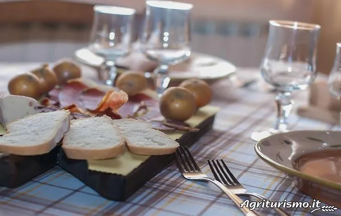 Agriturismo San Lorenzo * Casa Castalda