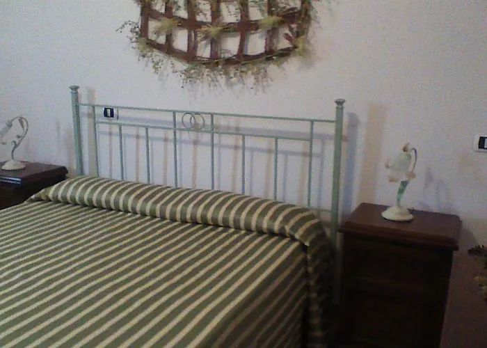 Agriturismo San Lorenzo * Casa Castalda